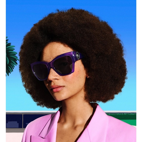 Versace PURPLE MEDUSA RUNWAY SQUARED SUNGLASSES — Includes Versace Hard Case - Picture 3 of 8